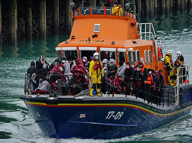 U Jemenu zahynuly desítky migrantů. V bouři se s nimi převrátila loď